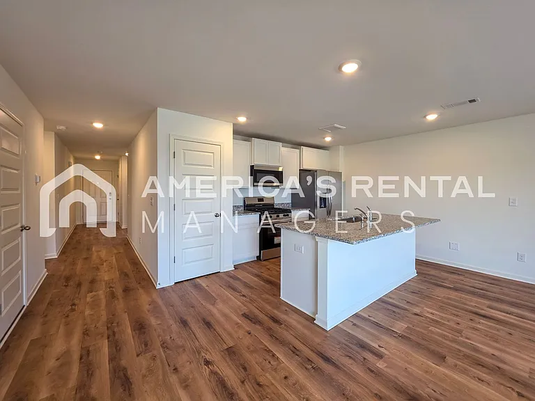 9314 Parkway Gardens Loop — Photo 39
