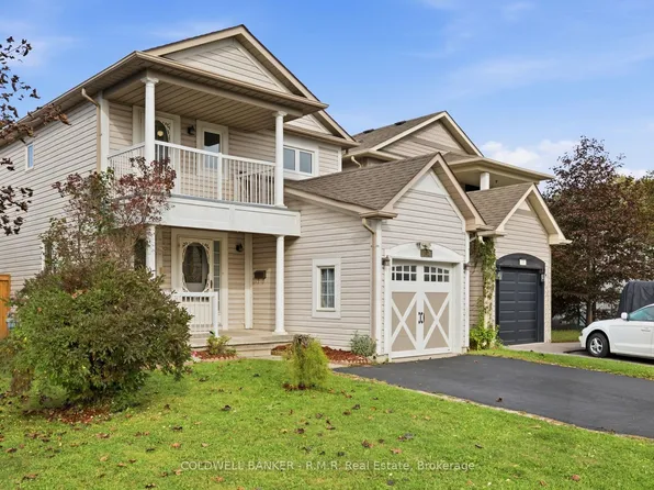 102 Boswell Dr, Clarington, ON L1C 5C3