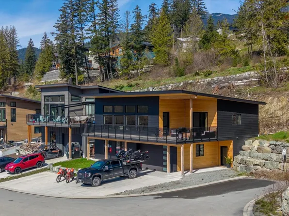 3011 Tenquille Pl, Pemberton, BC V0N