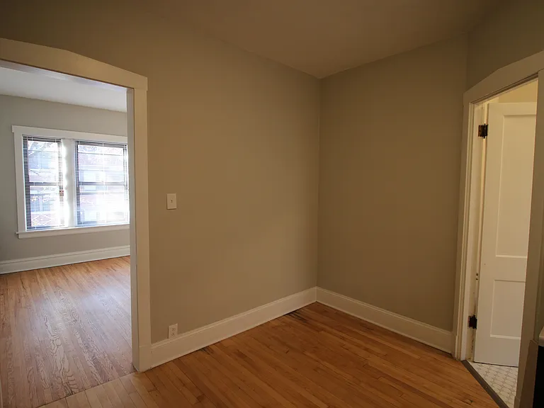 4403 S La Crosse Ave #1 — Photo 8