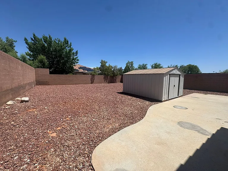 10404 Bays Mountain Ave — Photo 28