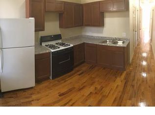 3704 W Grenshaw St #1, Chicago, IL 60624