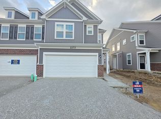 2272 Horseshoe Cir, Naperville, IL 60564