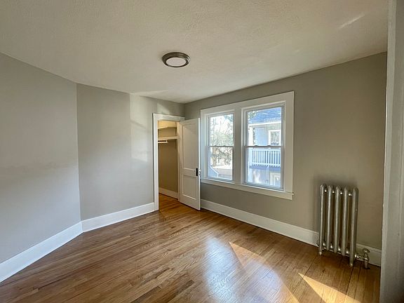 5th image of 53 Eloise St