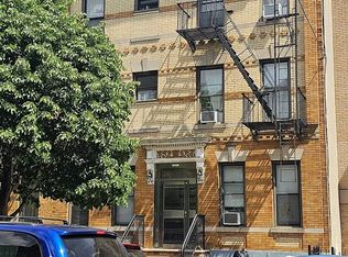 30-17 43rd St UNIT 1, Astoria, NY 11103