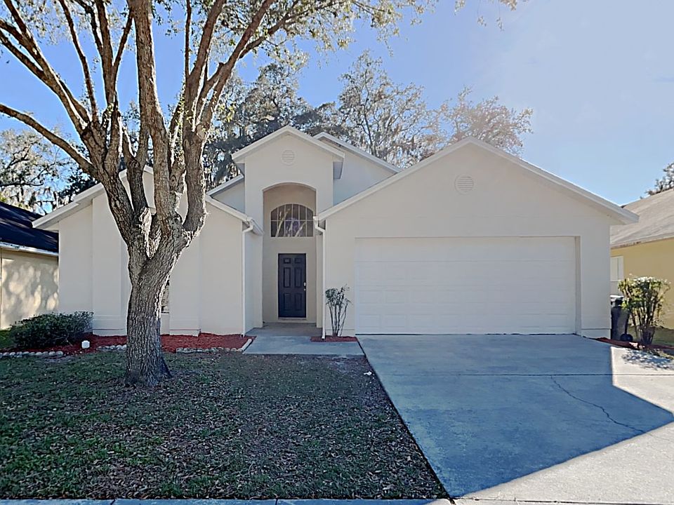1st image of 2515 Clareside Dr