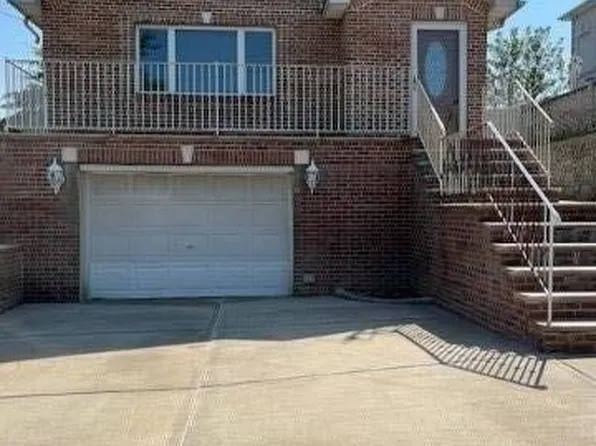 150-34 7th Avenue, Whitestone, NY 11357