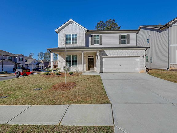 2nd image of 322 Caledonia Ct
