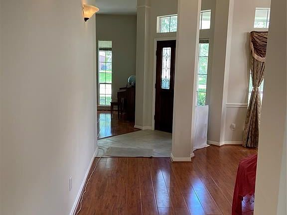 5th image of 6139 River Mist Ct