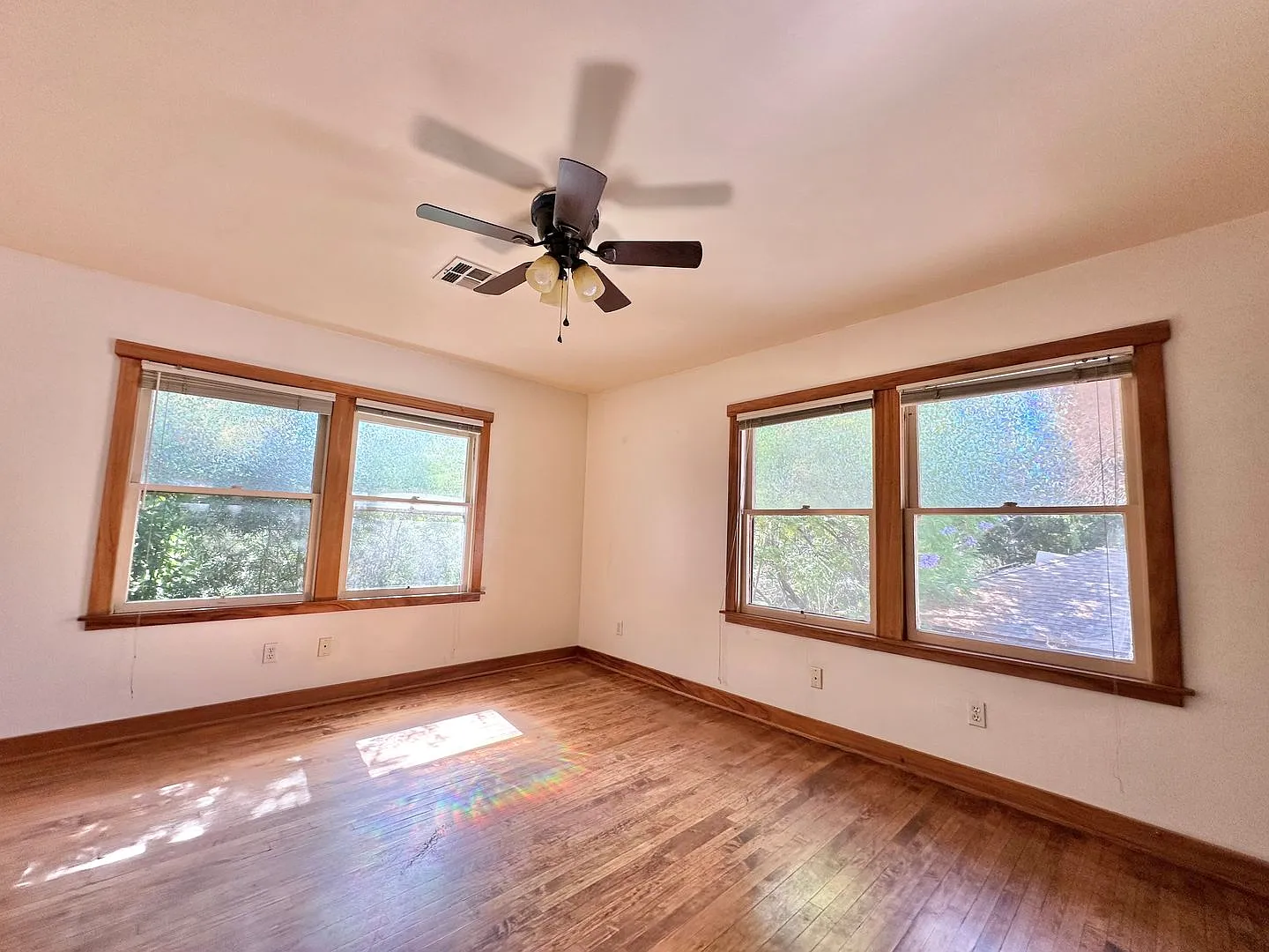 Private Bedroom for rent — Photo 3
