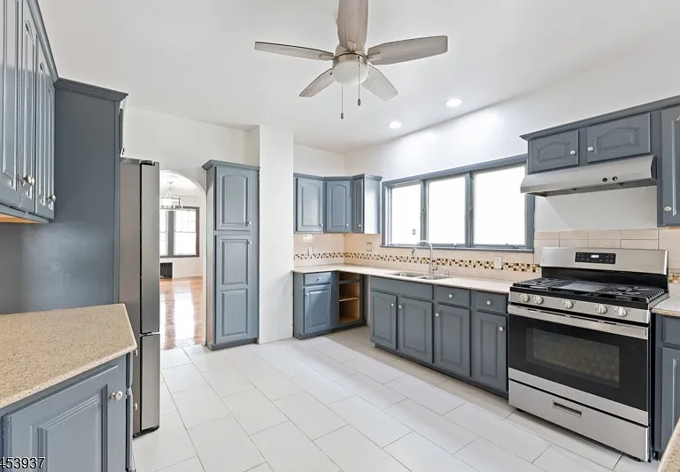 297 Delaware Ave — Photo 1
