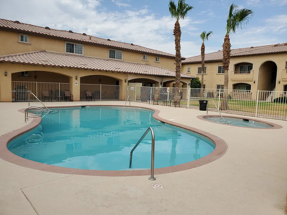 Villas Bonita Apartments