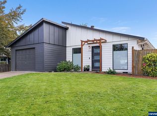 536 SE Powell Ave, Corvallis, OR 97333