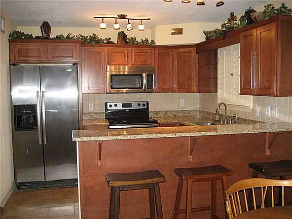 3rd image of 5809 Lawndale Dr