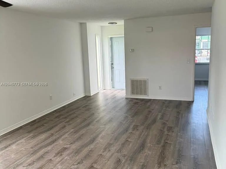 798 SW Claudia Ave #798 — Photo 9