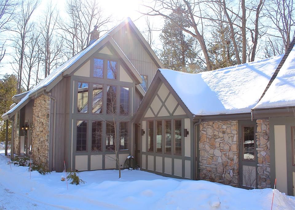 1st image of 10811 Birchwood Dr
