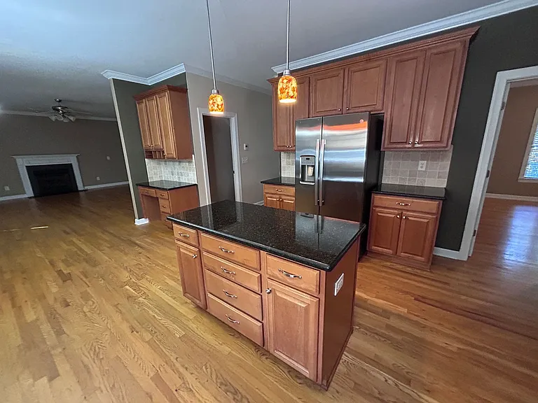 4540 Pebble Lake Dr — Photo 17