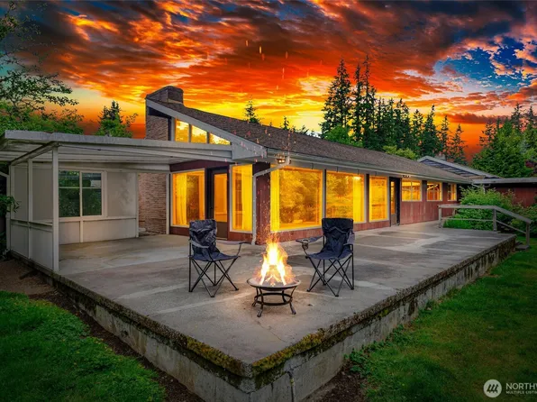 20605 Maplewood Drive, Edmonds, WA 98020
