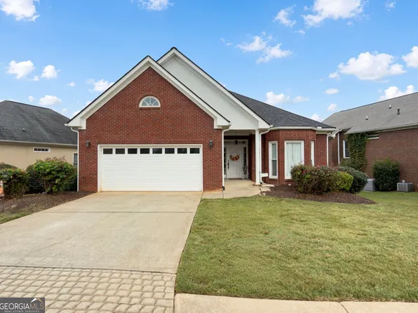 151 Roosevelt Blvd, Jackson, GA 30233