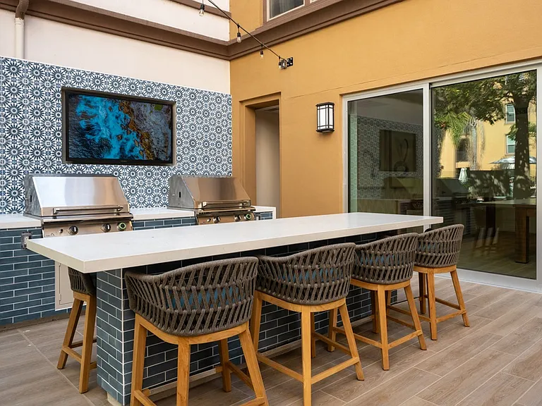 Paladia Luxury Apartments — Photo 6
