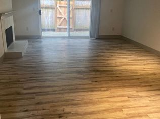 205 SW Clark St #10953300, Issaquah, WA 98027