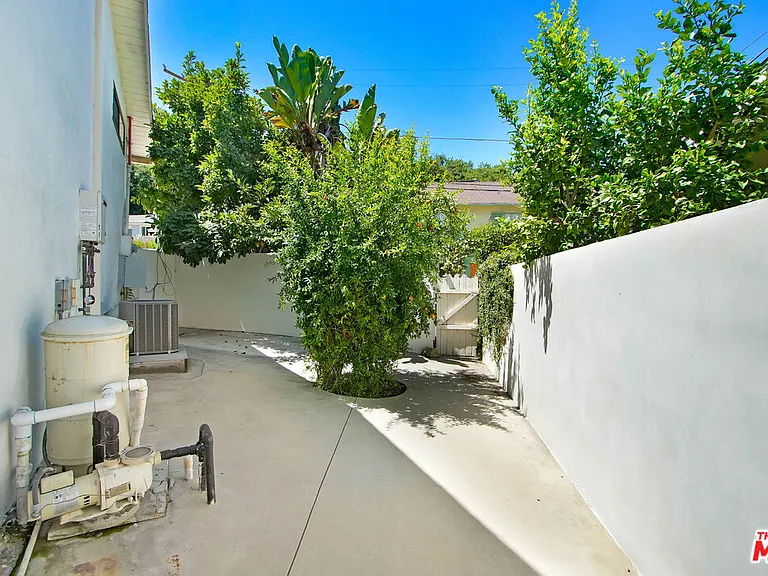 4166 Crisp Canyon Rd — Photo 46