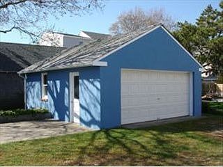 3rd image of 216 Norwood Ave
