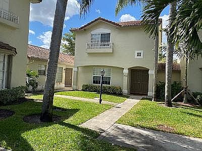 1st image of 704 NW 108th Ter
