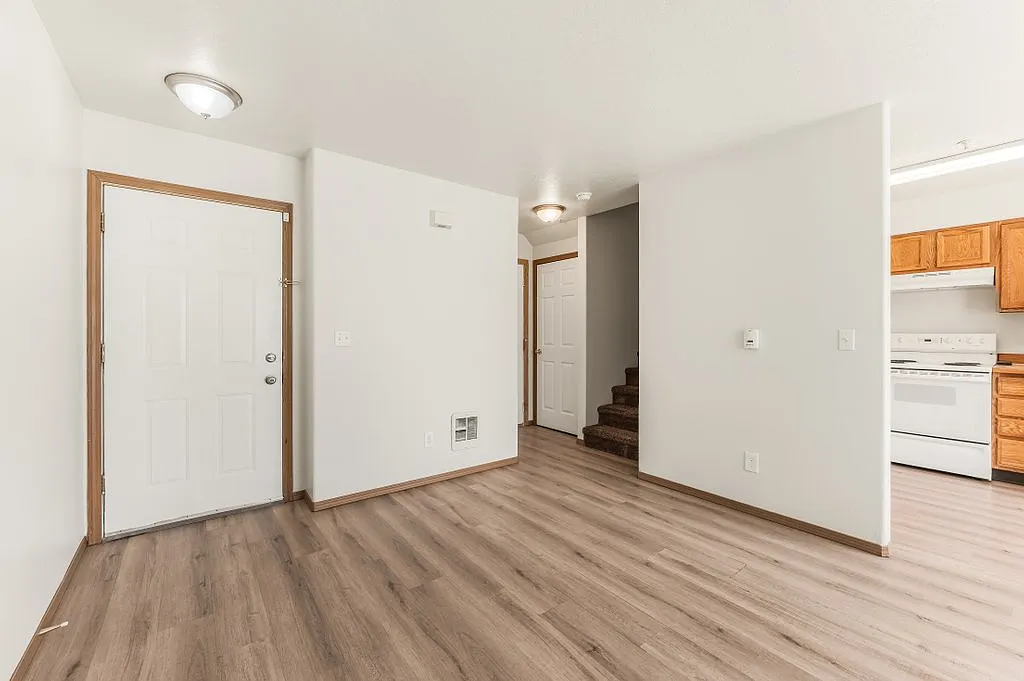 Building Photo - 1812 E Coeur D Alene Ave #B