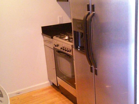 4th image of 8265 116th St APT 602