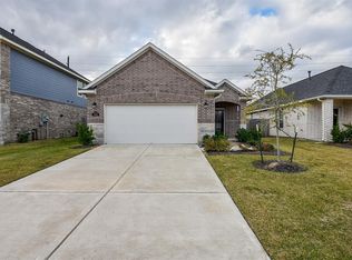 7438 French Quarter Ct, Fulshear, TX 77441