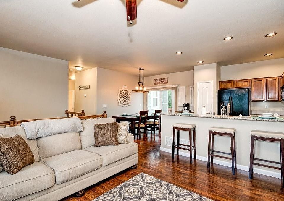 Living room and breakfast bar