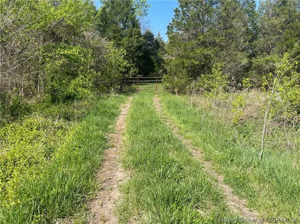 4173 S State Road 237, English, IN 47118
