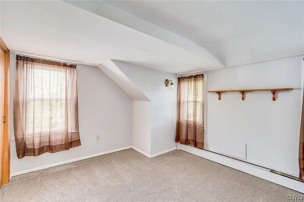 712 Emmett St — Photo 2