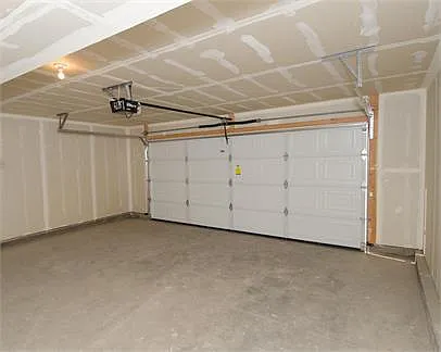 238 N 750 E — Photo 23