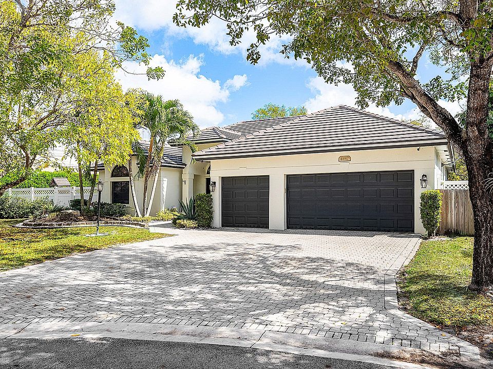 1st image of 4447 NW 82nd Avenue