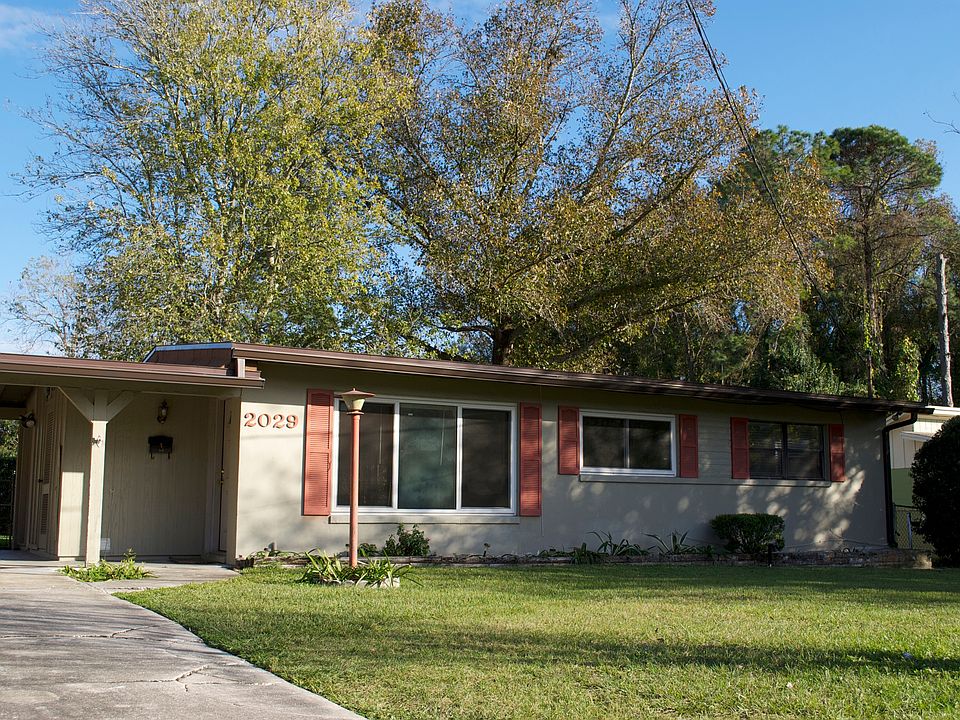 1st image of 2029 Bergerac Dr