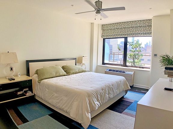 3rd image of 1 Morton Sq APT 8CE