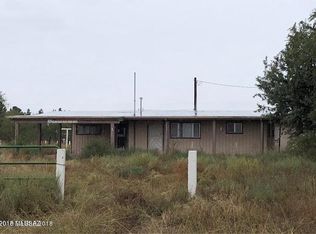 5965 E Chiricahua Dr, Pearce, AZ 85625