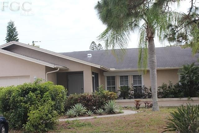 1st image of 140 4th St