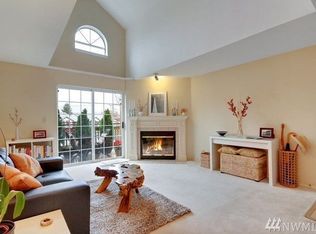 22810 30th Ave S Unit B304, Des Moines, WA 98198