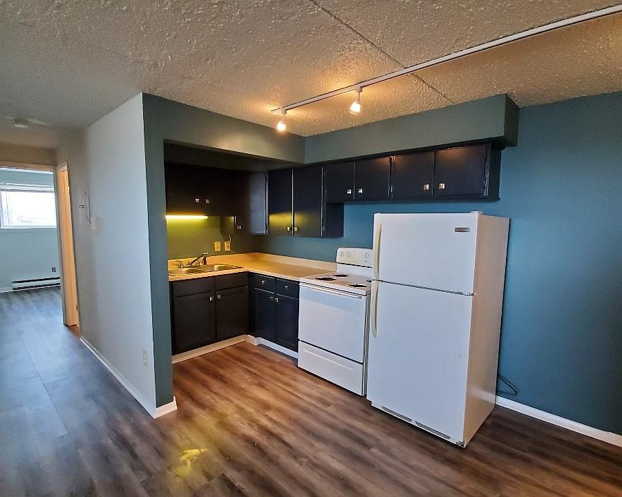 1st image of 4160 Shore Dr #4