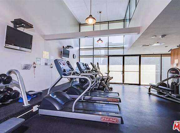 5th image of 880 W 1st St APT 501