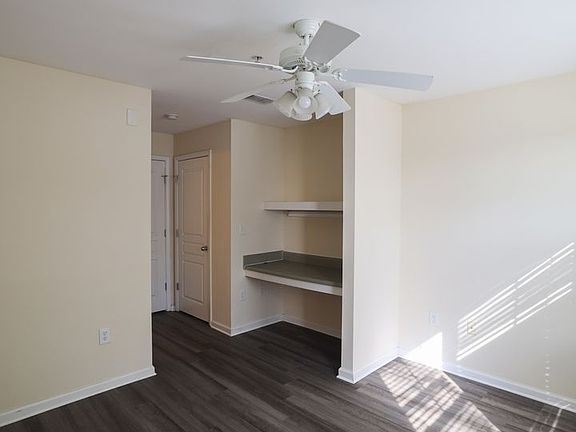 4th image of 833 Old Greenville Hwy APT 1023