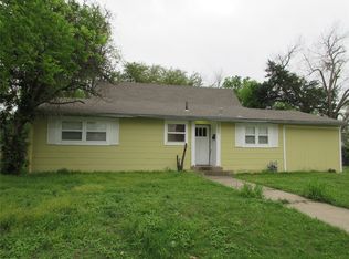 406 Gift St #1, Marlin, TX 76661