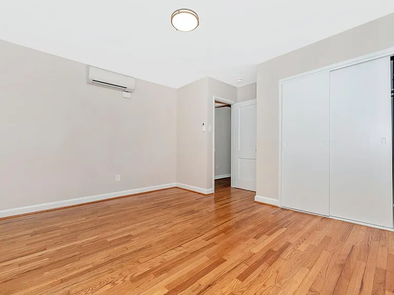Parkview — Photo 38