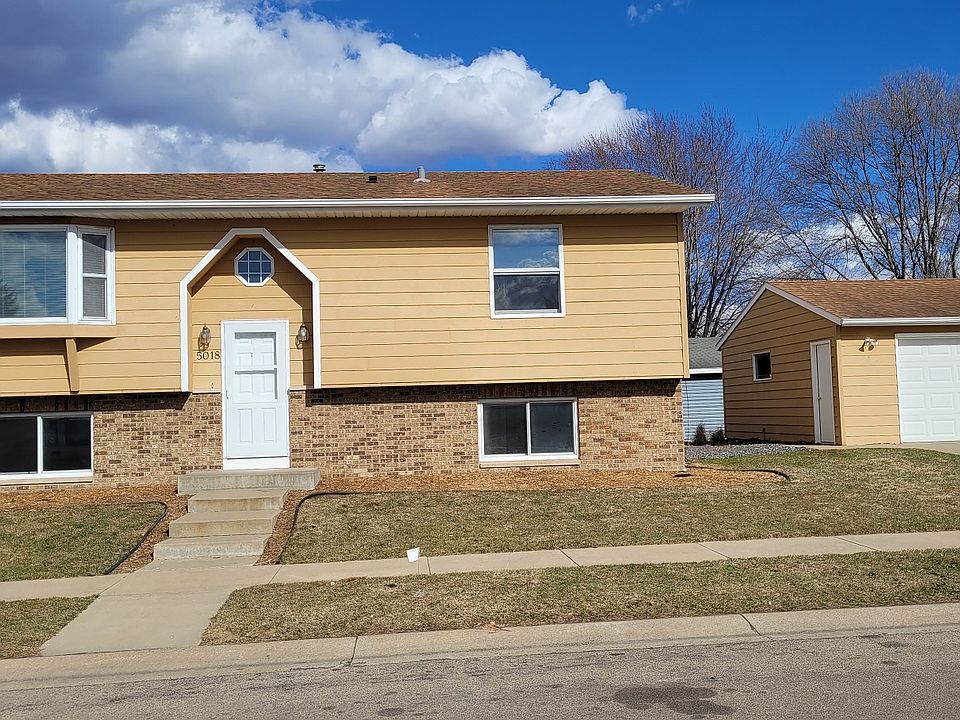 5018 22nd Ave NW
4 bedroom, 2 bathroom
2-stall detached garage