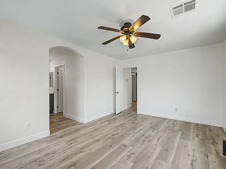 8168 New Leaf Ave — Photo 11
