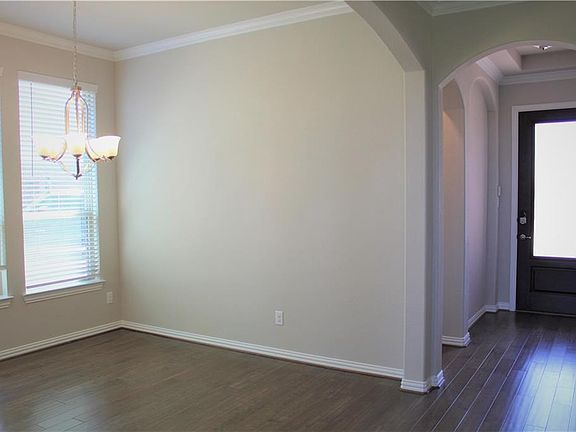 3rd image of 4320 Caney Creek Cir