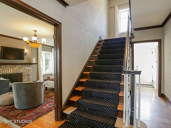 2nd image of 13 Quindel Ave